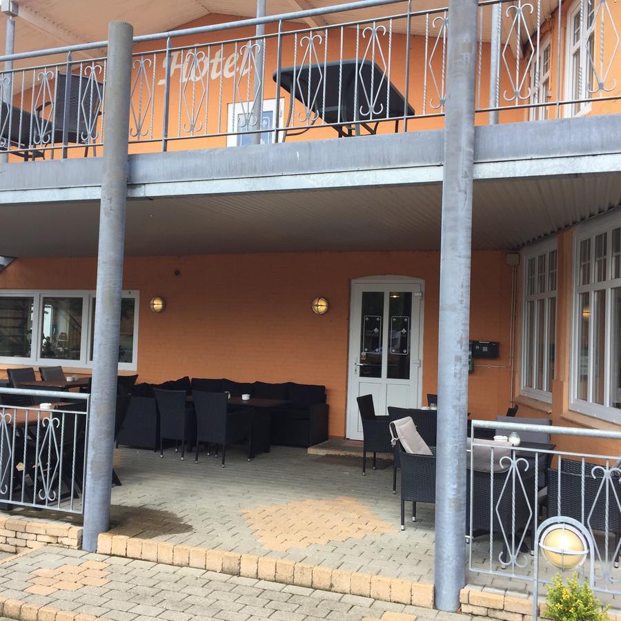 Hotel Klover Es Hellevad Εξωτερικό φωτογραφία